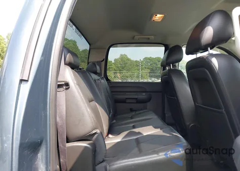 2013 Chevrolet Silverado 1500 Lt z USA, uszkodzony, nr VIN 3GCPKSE79DG146215